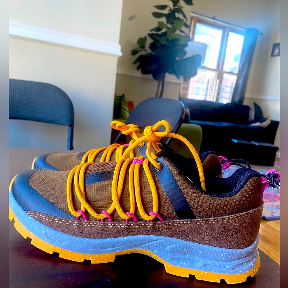Skorarunning Skora trail running Womens Athletic Shoes Sneakers orange Size 9